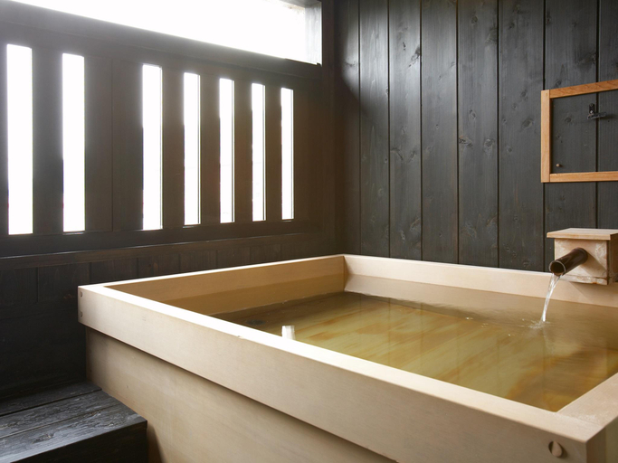 Bathroom 2, Echigo Yuzawa Hatago Isen, Minamiuonuma