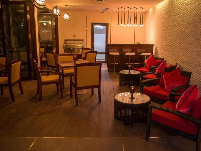 Food & Drinks 5, LVIS Blancura Hotel, Baa Atoll