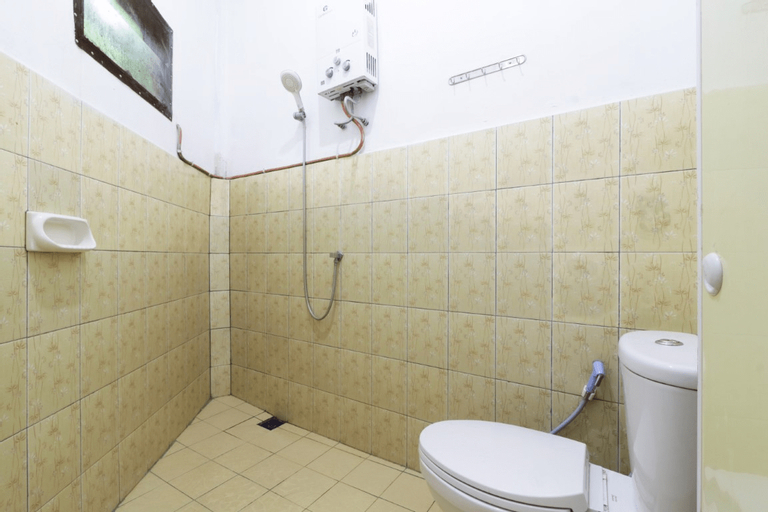 Bedroom 5, Villa Keluarga Bre Batunanggar, Karo