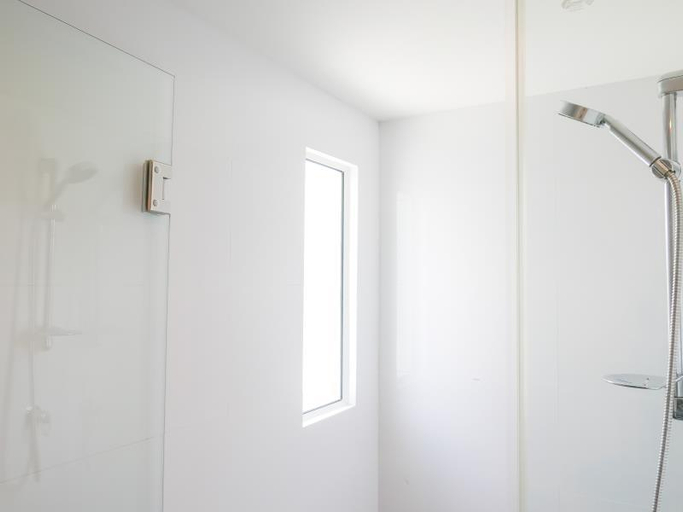 Bathroom 4, Nana Tai Suite, Khlong Toey
