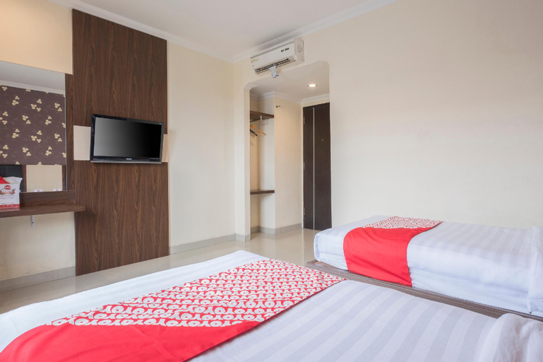 Bedroom 2, Grand Pacifik Hotel, Makassar
