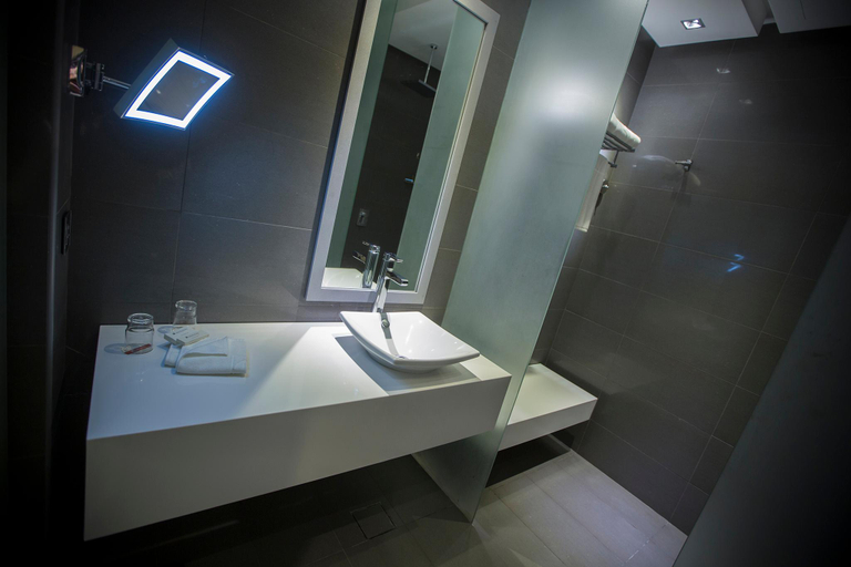 Bathroom 5, Executives Hotel KAFD, Riyadh