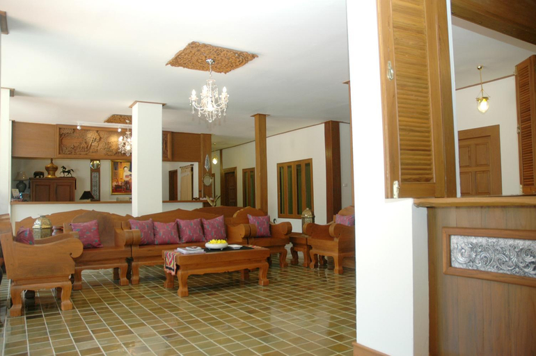 Public Area 2, Khumkhunwang Resort, Mae Wang