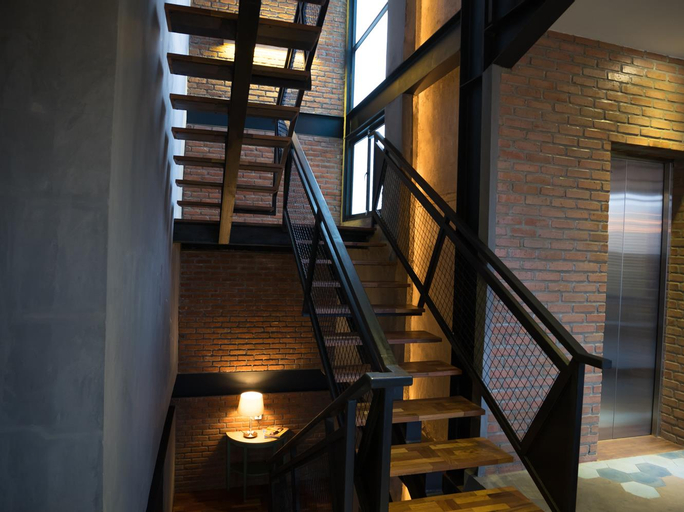Public Area 3, Summerbird - Bed and Brasserie, Bandung
