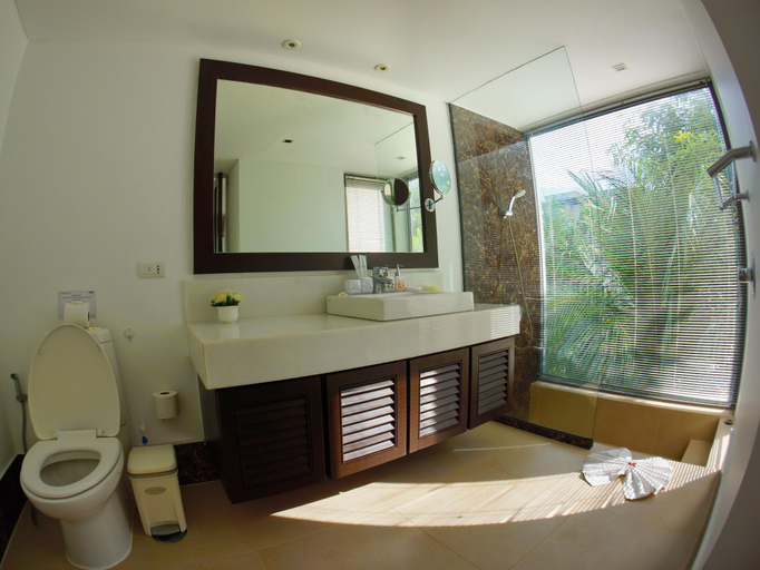 Bathroom 2, Casuarina Shores, Phuket Island