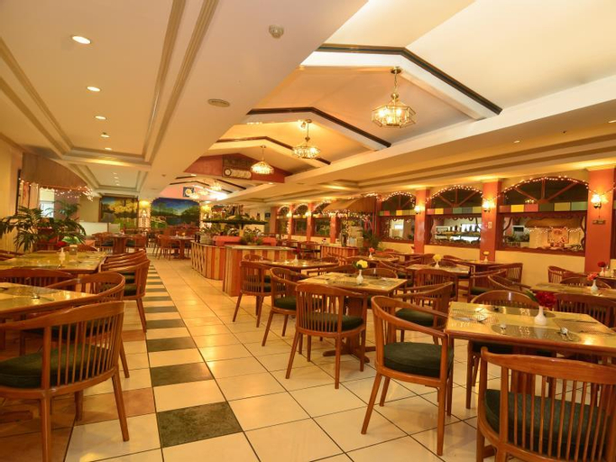 Food & Drinks 3, Holiday Plaza Hotel Cebu, Cebu City