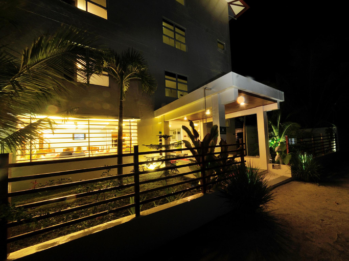 Others 5, Antares Dhangethi and Spa