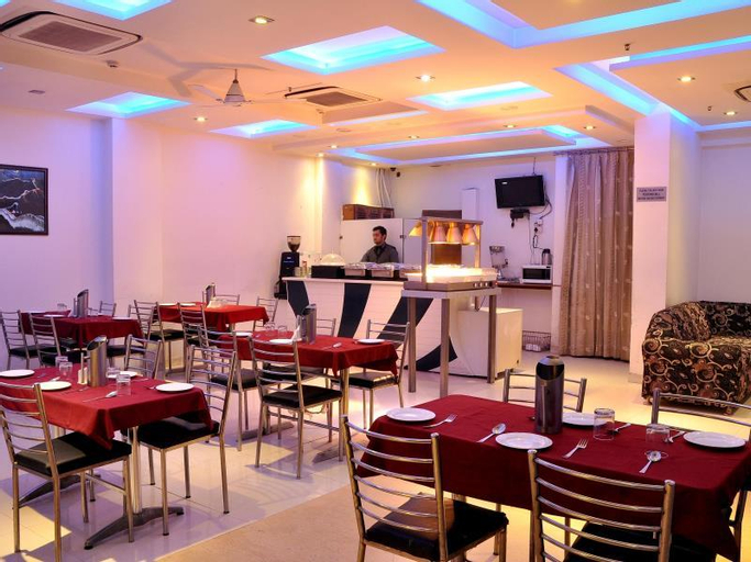 Food & Drinks, HOTEL DELHI 55 @ NEW DELHI RAILWAY STATION , West