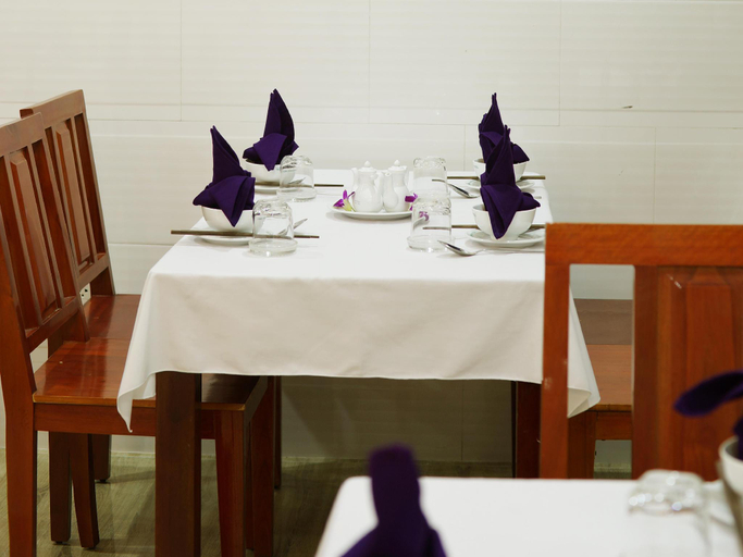 Food & Drinks, Tung Phuong Beach Hotel, Da Nang