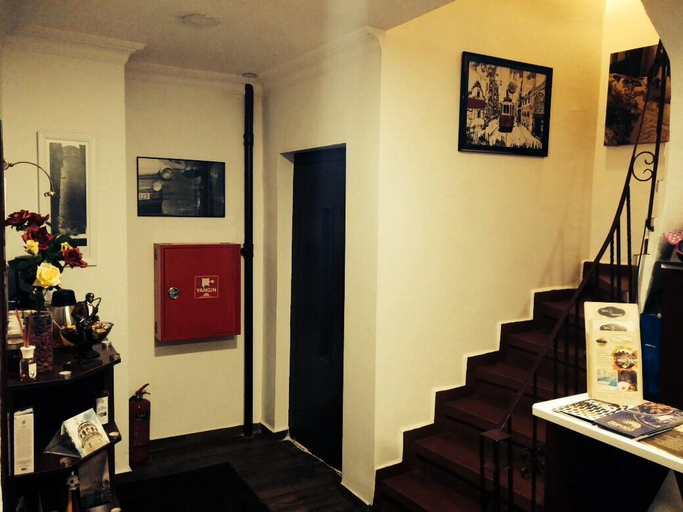 Public Area, Galata34, Beyoğlu