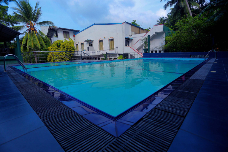 Sport & Beauty 4, Hotel Aradhana, Galle Four Gravets