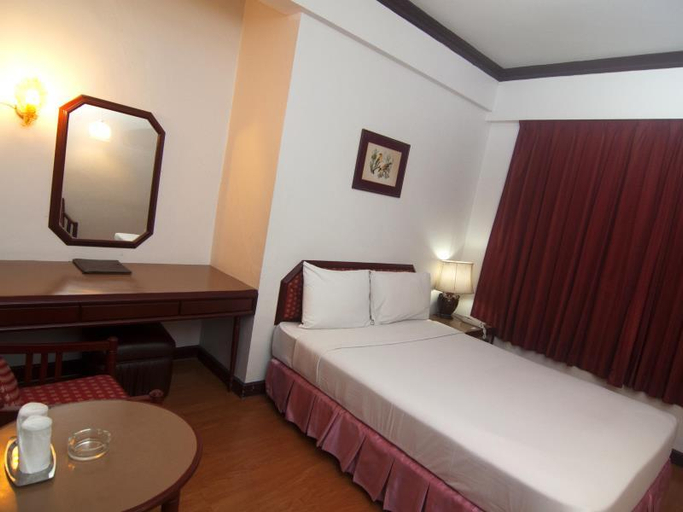 Bedroom 5, Florida Hotel, Hat Yai