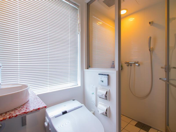 Bedroom 3, Ueno Hotel, Taitō