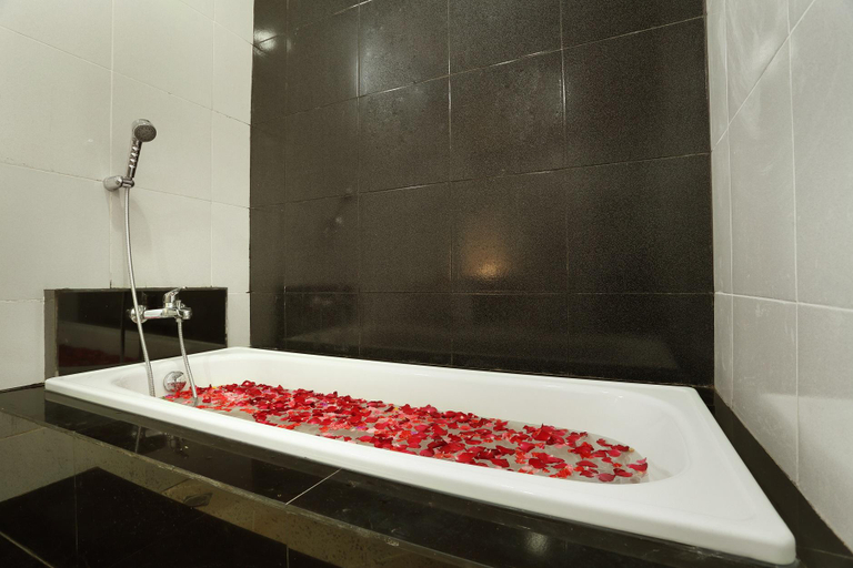 Bathroom 5, Ashanti Guest House Ubud, Gianyar