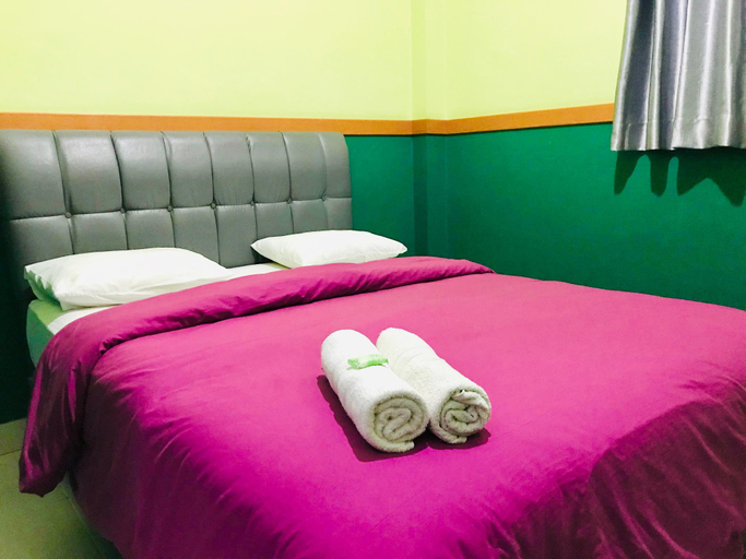 Bedroom 2, B Shaw Hotel, Jakarta Pusat