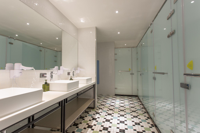 Bathroom 4, Light Hostel Hualien, Hualien