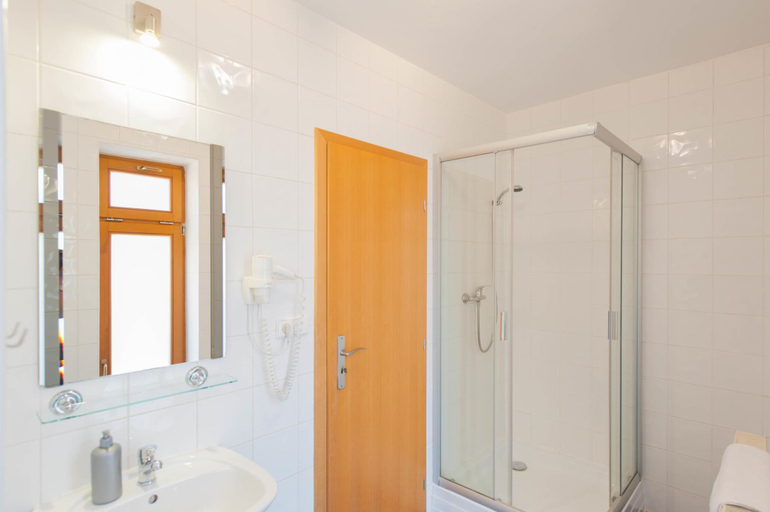 Bathroom 4, Pension Pod Skalkou, Český Krumlov