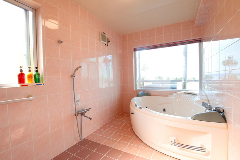 Bathroom 3, Nagahama Beach Resort Kanon [Okinawa Main island], Motobu