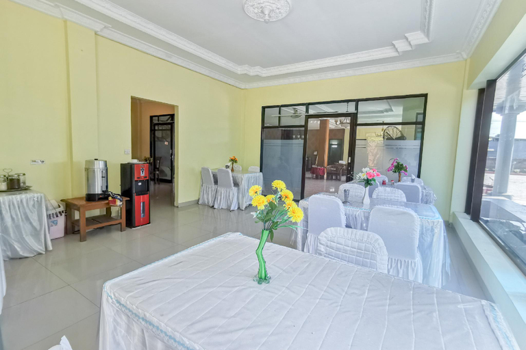 Bedroom 3, OYO 3692 Hotel Akbar, Bontang
