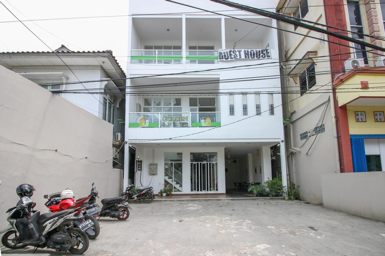 Golden Snail Guest House, Balikpapan