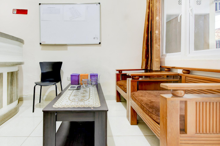 Public Area 1, OYO Life 3606 Kost Kartini Syariah, Palembang