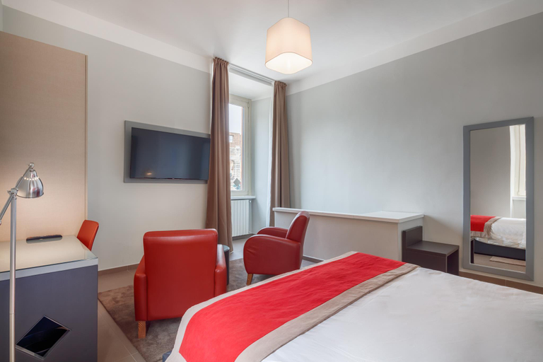 Bedroom 3, No9Colosseo Luxury Suites, Rome