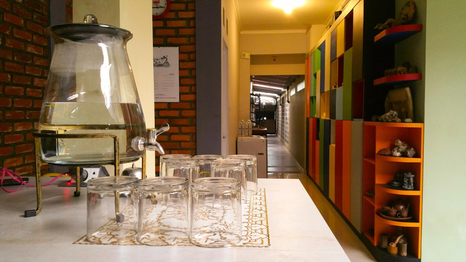 Others 3, PoLaz (Bed 'n Brew), Bogor