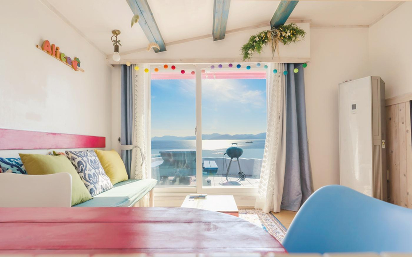 Bedroom 2, Soulmate Pension, Namhae