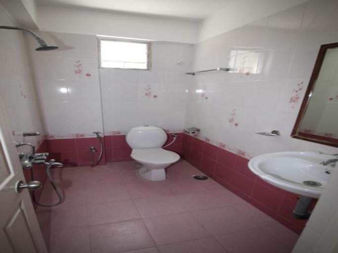 Bathroom 4, Sai Pavilion Hotel, Anantapur