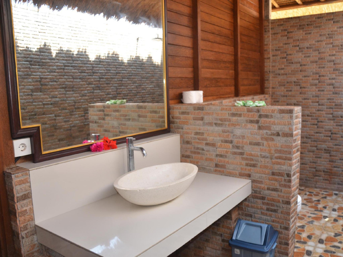 Bathroom 3, Sunset Villa Lembongan, Klungkung