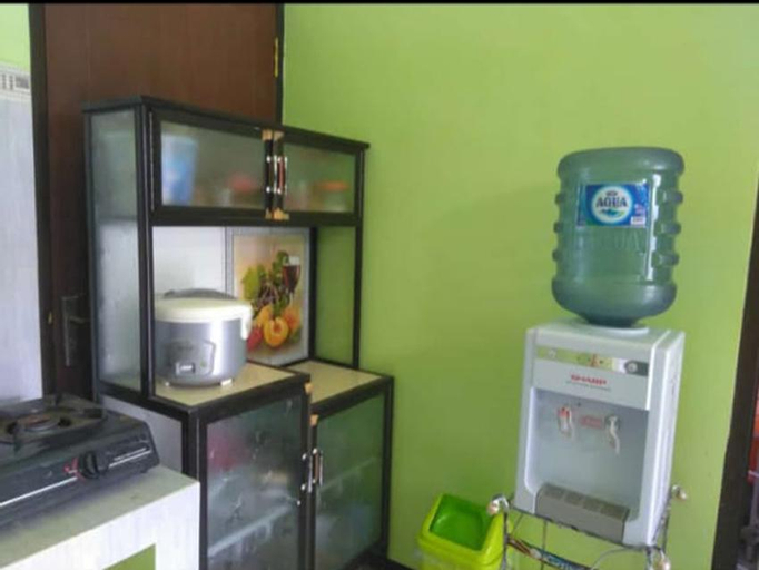Others 3, Keisha Homestay, Malang