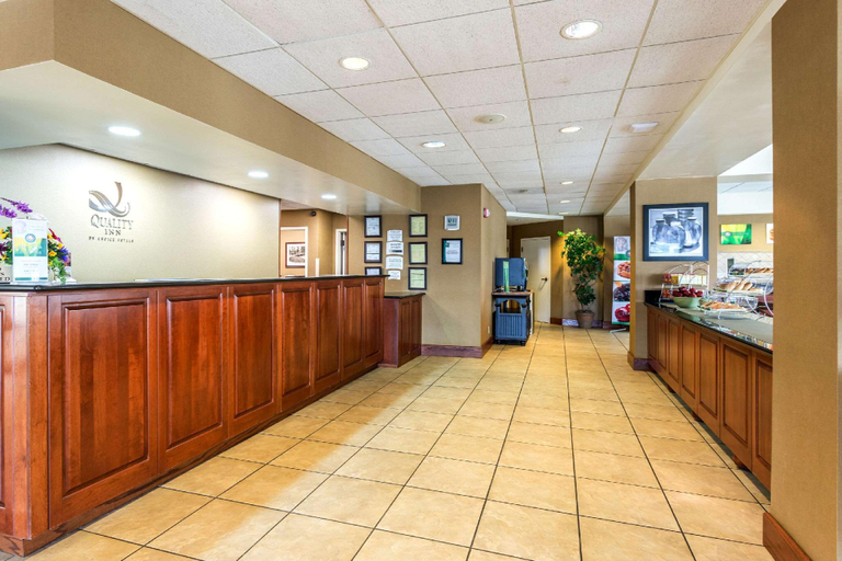 Public Area 3, Quality Inn Union City US 51, Obion