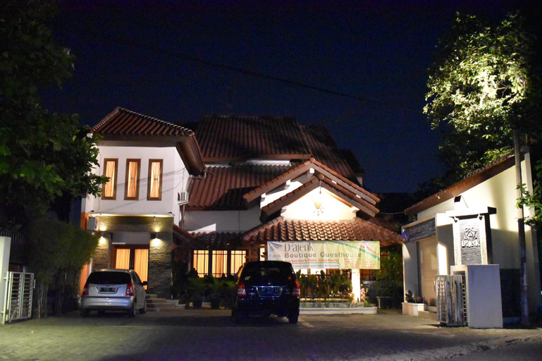 Exterior & Views 1, D Ajenk Boutique Guesthouse, Sleman