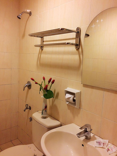 Bathroom 5, SkyGlobal Hotel, Labuan