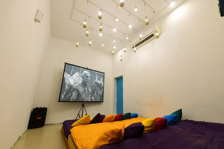 Urban Stays, Mumbai City