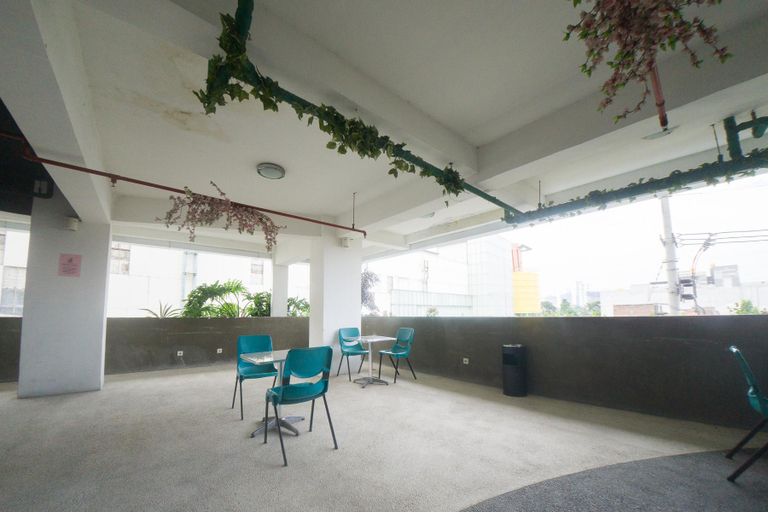 Others 4, RedDoorz Apartment near Bundaran Satelit Surabaya 2, Surabaya