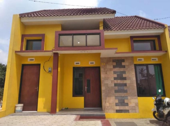 Others 2, Keisha Homestay, Malang