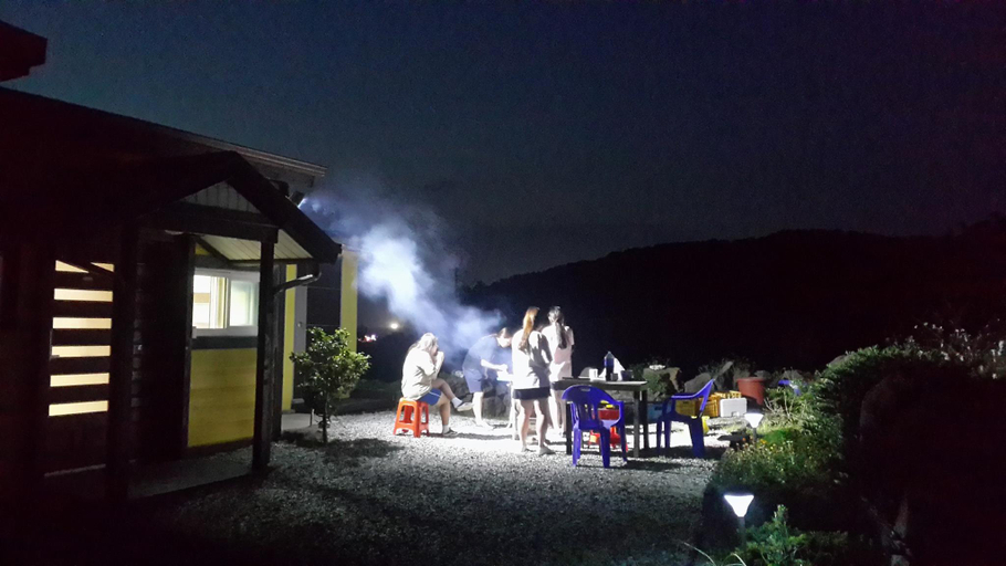 Food & Drinks, Hue in Aewol Pension, Jeju
