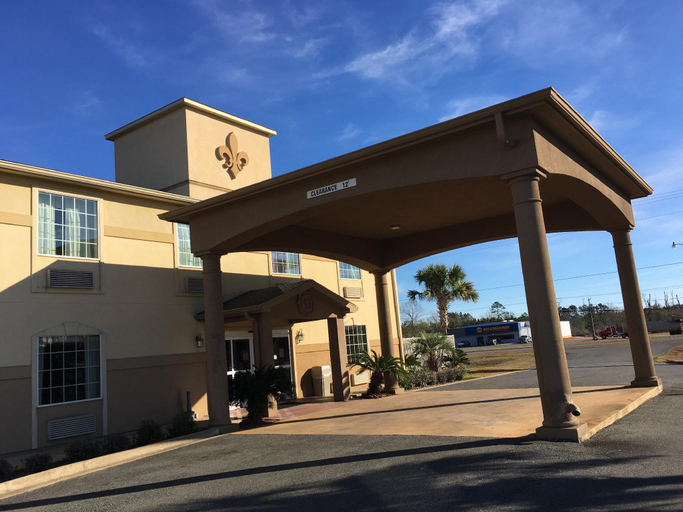 Exterior & Views 1, Rodeway Inn & Suites Winnfield, Winn
