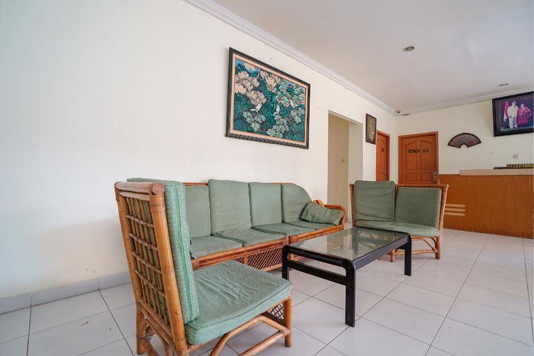 Public Area 1, OYO 2025 Wisma Musdalifa, Palembang