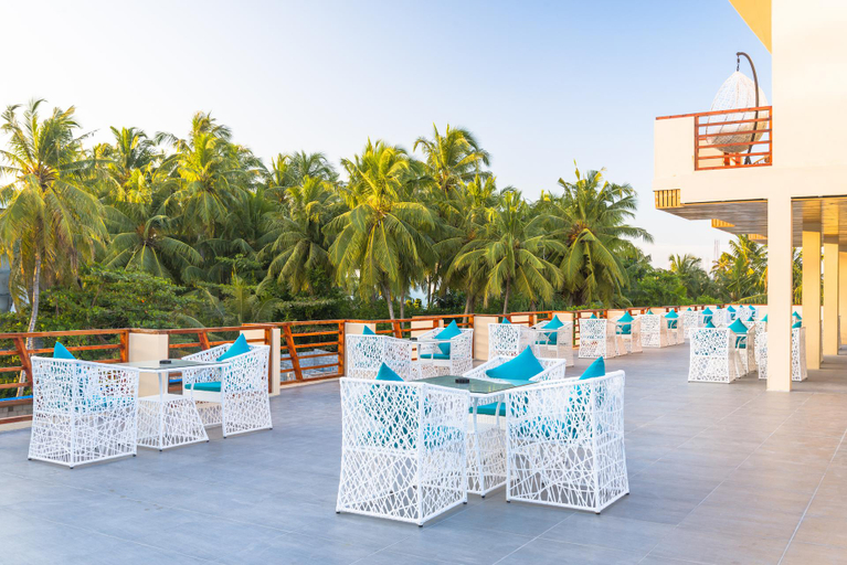 Food & Drinks 5, White Sand Dhigurah Guest House