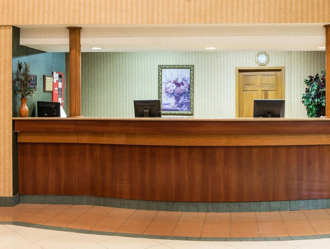 Public Area 2, Super 8 By Wyndham Troy Il/St. Louis Area, Madison