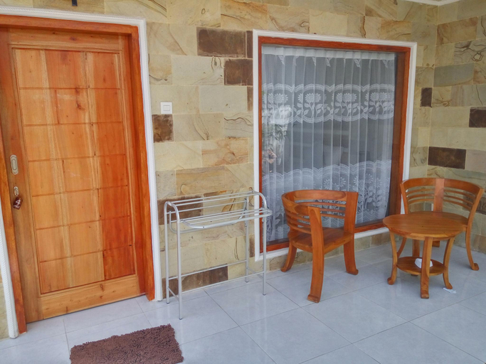 Others 2, Rumah Amel, Lombok