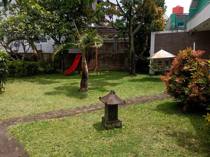 Exterior & Views 5, Harmony Syariah Guest House, Bandung