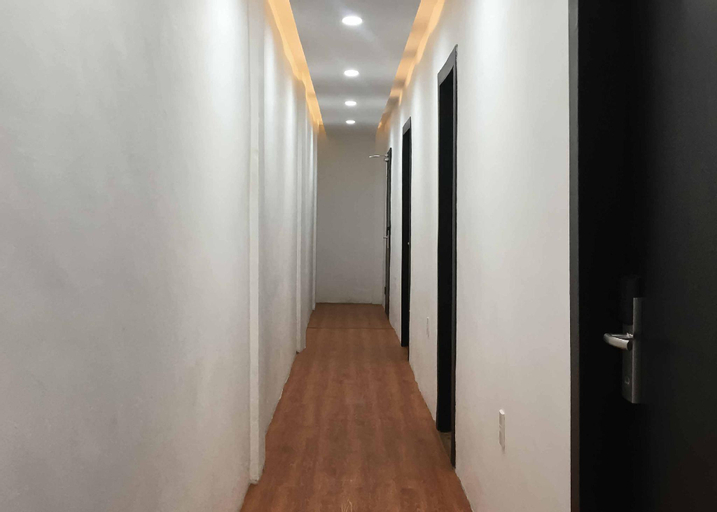 Public Area 3, Jotel Guest House RedPartner, Medan
