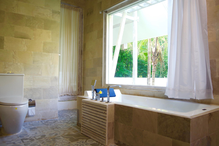 Bathroom 3, Bali Taman Sari Villas & Restaurant, Jembrana