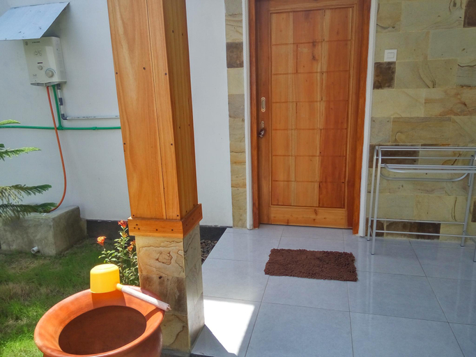 Others 4, Rumah Amel, Lombok