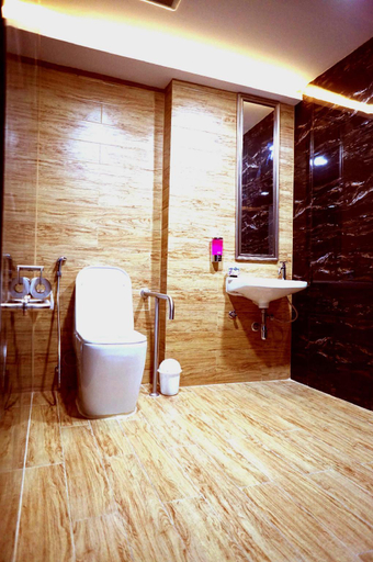 Bathroom 2, Prinn Hotel, Muang Rayong