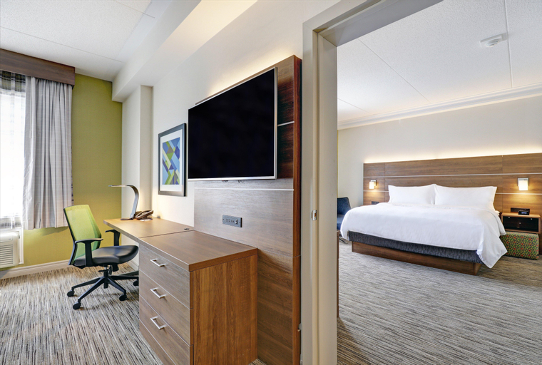 Bedroom 5