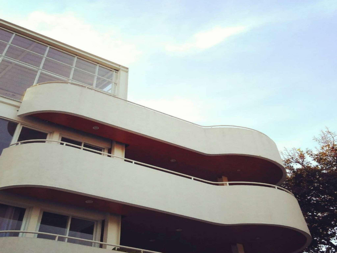 Exterior & Views 4, Hotel Bukit Juanda, Bandung